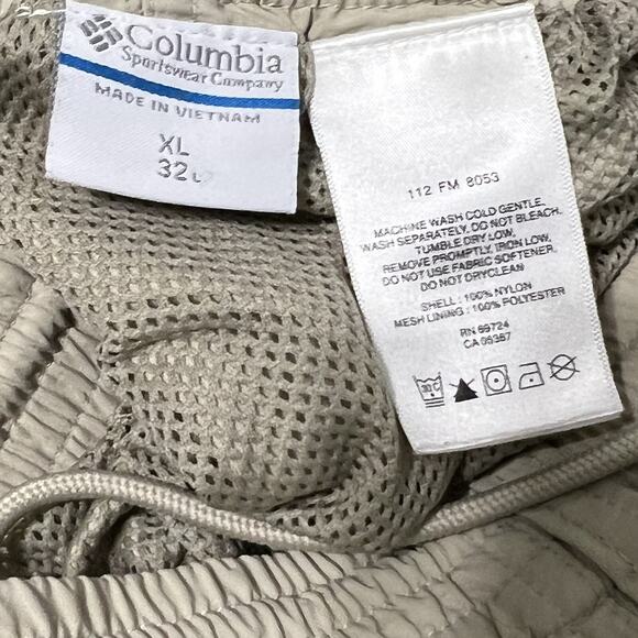 COLUMBIA PFG Pants Mens XL Khaki OMNISHADE Cargo Convertible Hiking Shorts Cargo - Picture 7 of 7